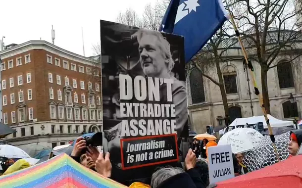 Comitê para Proteção de Jornalistas reivindica que departamento de justiça dos EUA retire acusações contra Assange