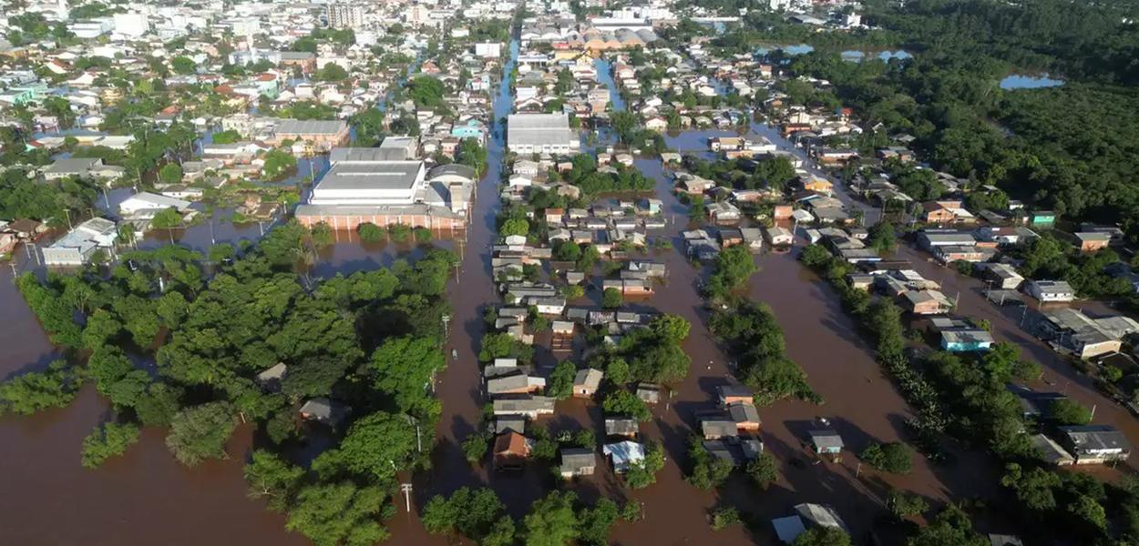 Cidade do Rio Grande do Sul atingida por temporal