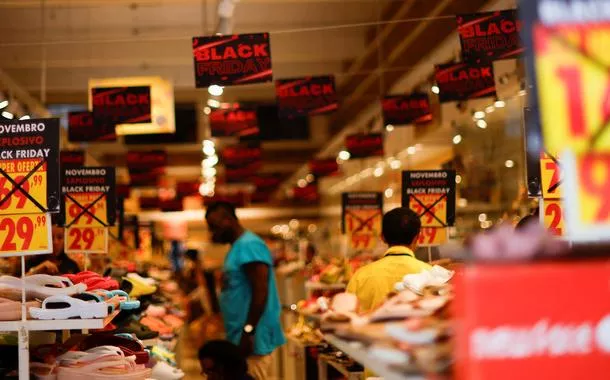 Vendas avançam 0,9% em abril no comércio e pequenos negócios aproveitam momento de alta