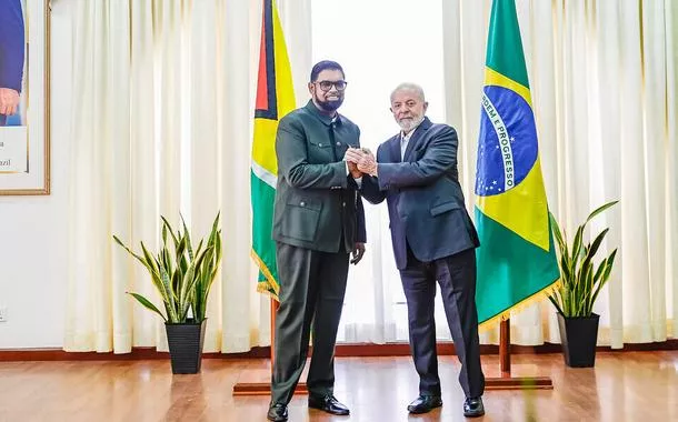 Mohamed Irfaan Ali, presidente do Suriname, e Lula