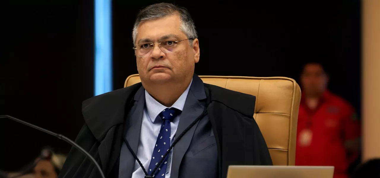 Ministro Flávio Dino na sessão plenária do STF