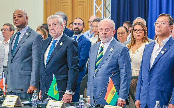 Lula durante cerimônia de Abertura da 8ª Cúpula de Chefes de Estado e Governo da Comunidade dos Estados Latino-Americanos e Caribenhos (Celac)  