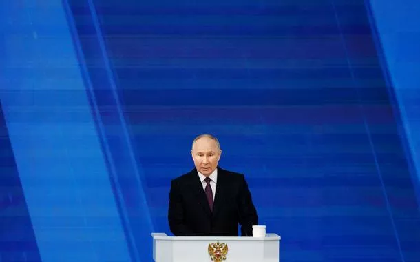 Putin vence eleições da Rússia para um novo mandato de seis anos