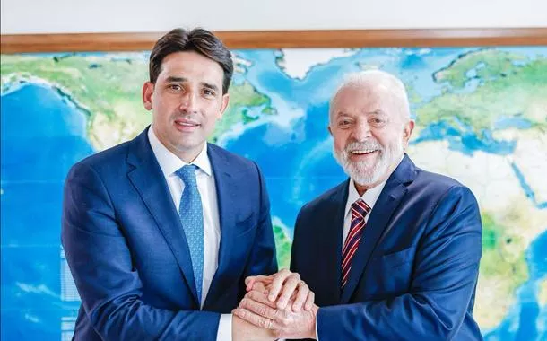 Voa Brasil: programa de passagem aérea mais barata começa em abril, diz ministro