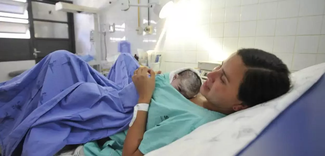 Lula sanciona lei que amplia prazo da licença-maternidade em casos de internação hospitalar