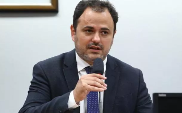 Glauber Braga