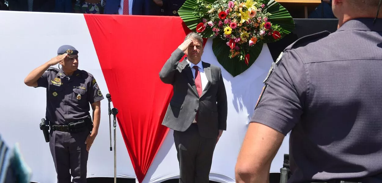 Tarcísio de Freitas