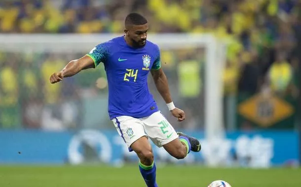 Dorival Júnior faz nova convocação após corte de zagueiro na seleção brasileira