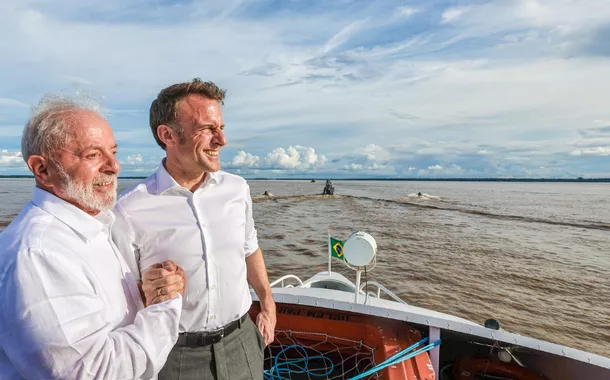 Lula e Macron anunciam programa de investimento de 1 bilhão de euros na bioeconomia da Amazônia do Brasil e Guiana