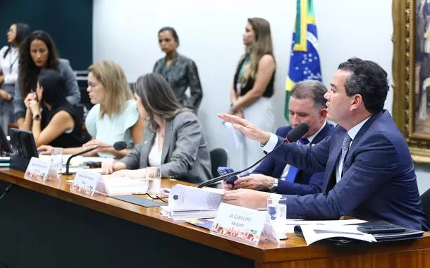 Análise de prisão de Chiquinho Brazão foi adiada na Câmara após pedido do Novo (vídeo)
