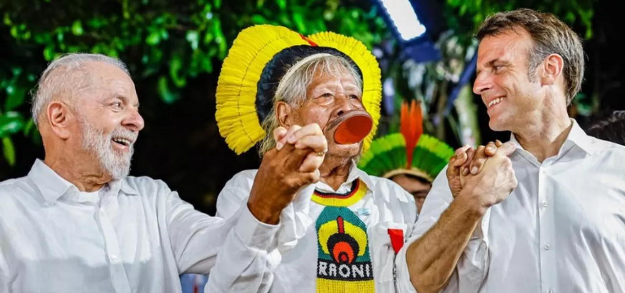 Lula, cacique Raoni e Emmanuel Macron