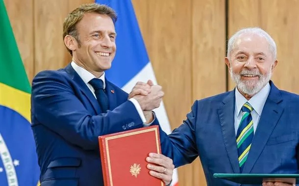 "Diálogo entre nossos países é ponte entre o Sul Global e o mundo desenvolvido", diz Lula a Macron