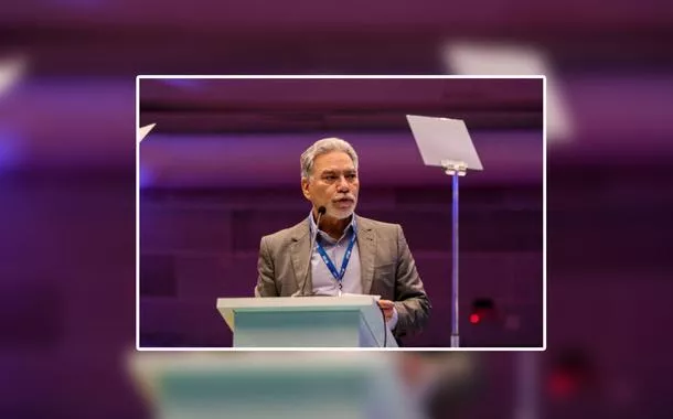 Ex-secretário de Bolsonaro, general relativiza AI-5 e faz críticas à esquerda