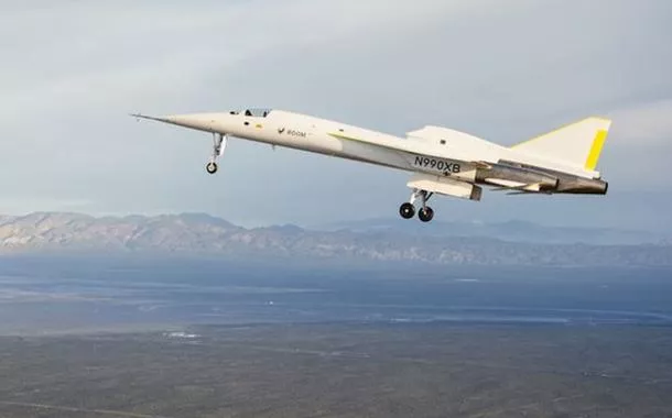 Avião supersônico faz história e conclui voo inaugural nos EUA (vídeo)