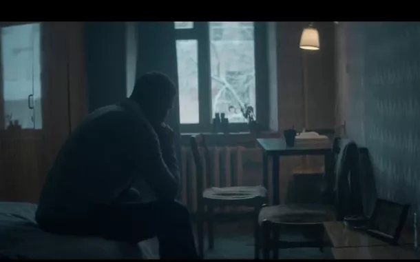 CIA faz campanha para recrutar espiões russos e transformá-los em agentes duplos