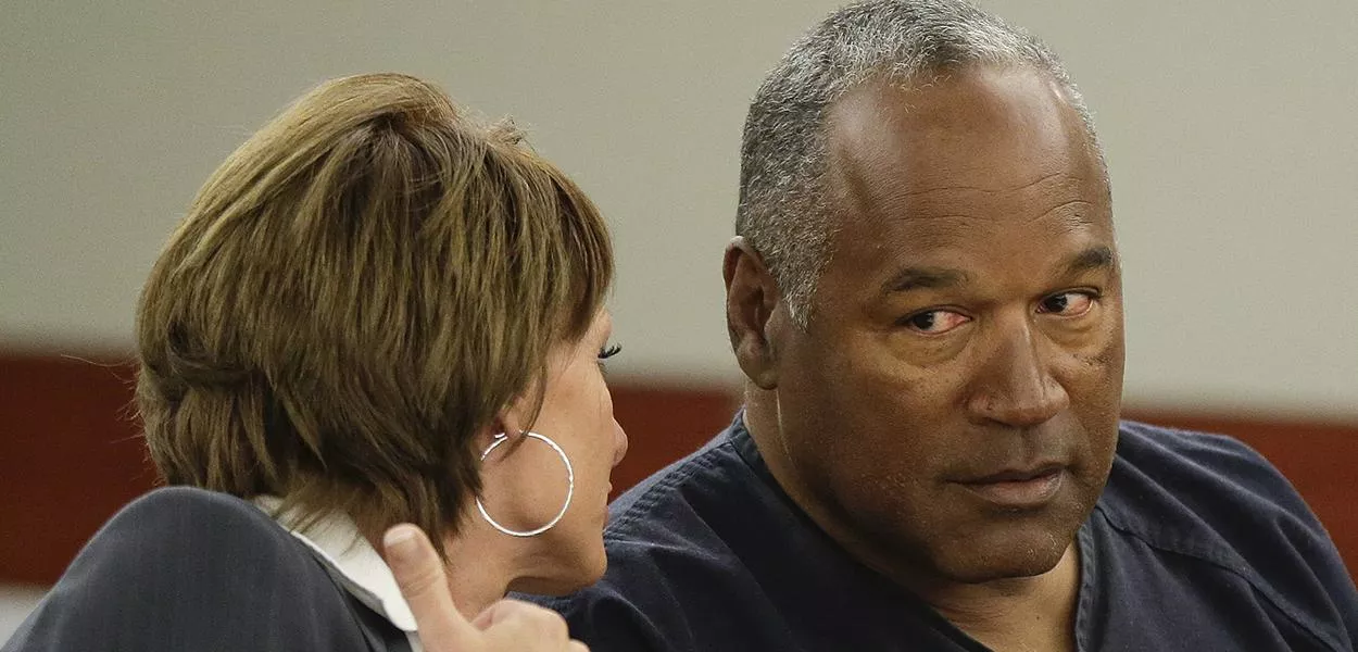 OJ Simpson com advogada Patricia Palm em Las Vegas