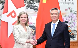 Gleisi Hoffmann e Li Xi