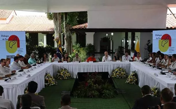 Governo da Colômbia e guerrilha do ELN retomam diálogo nesta sexta-feira