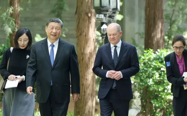 Xi Jinping e Olaf Scholz