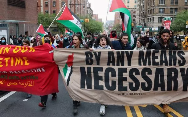 Manifestantes pró-palestinos são presos em Yale; Columbia cancela aulas presenciais