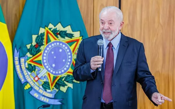 Pesquisa CNT/MDA: governo Lula mantém melhor avaliação entre eleitores católicos do que entre evangélicos