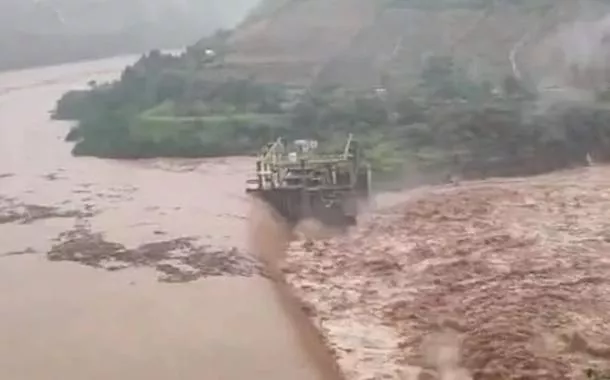 Barragem rompe e governador do RS pede que moradores deixem suas casas (vídeo)