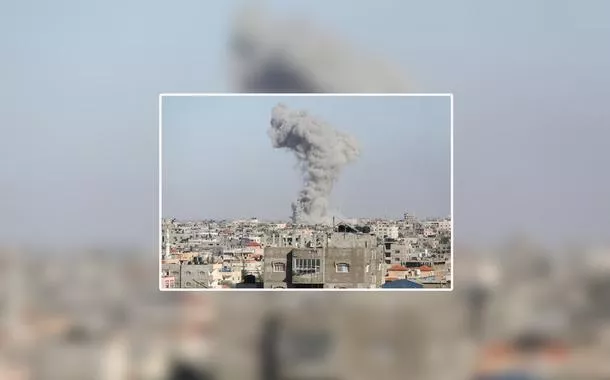 Fumaça sobe após ataques israelenses em Rafah, no sul da Faixa de Gaza