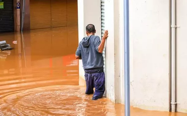 104 menores de idade estão desaparecidos em Canoas (RS) depois das chuvas