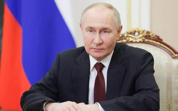 Putin: Rússia poderia usar armas nucleares se sua soberania ou território estivessem sob ameaça