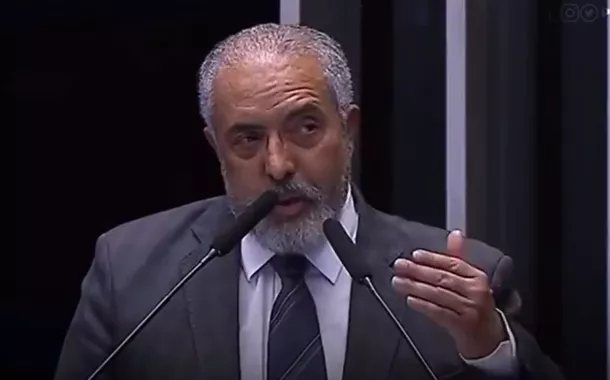 Senador Paulo Paim confirma que não é candidato em 2026