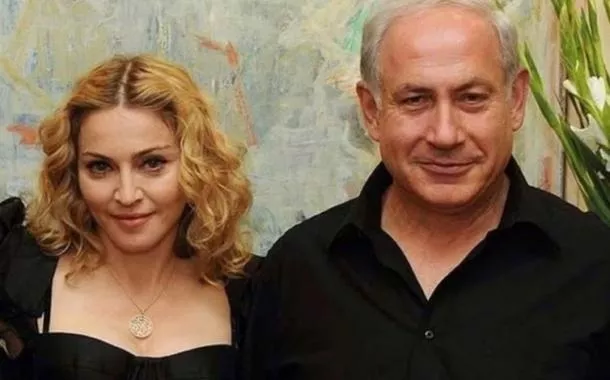 Cobrado por ida ao show da Madonna, Wajngarten posta foto de cantora ao lado de Netanyahu