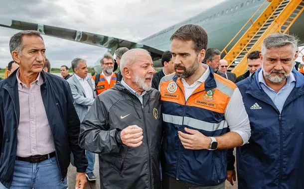 Eduardo Leite diz que nomeação de Pimenta como ministro da Reconstrução "nos dá uma voz a mais"