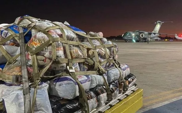 Envio de donativos ao Rio Grande do Sul a partir da Base Aérea de Brasília