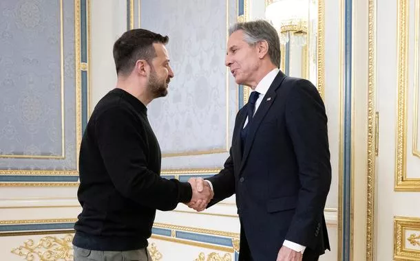 EUA anunciam novo pacote de ajuda militar de US$ 500 milhões para Kiev