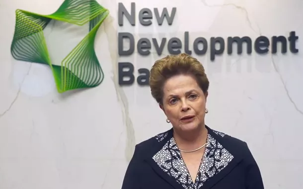 Banco do Brics planeja aprovar primeiros empréstimos em moeda chinesa para clientes fora da China, diz Dilma