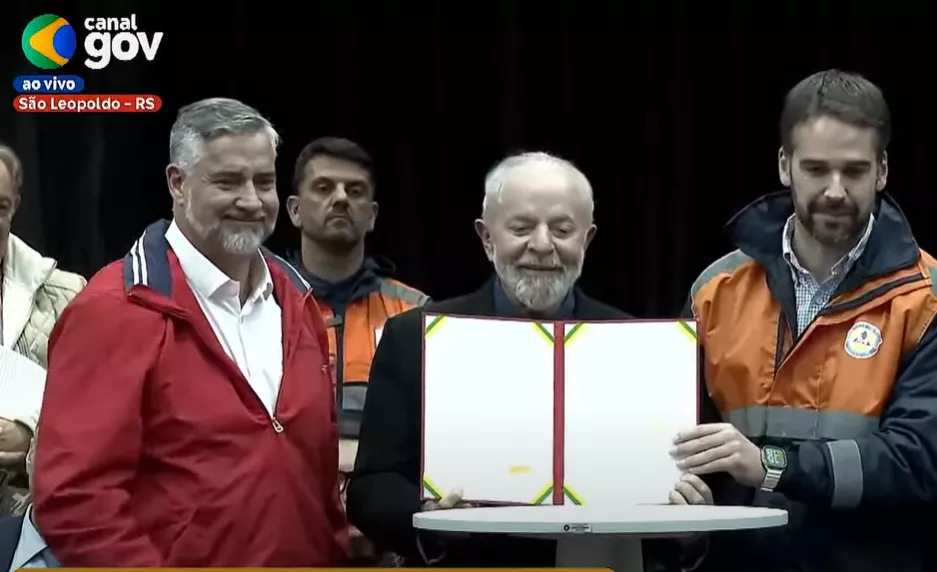 Paulo Pimenta, Lula e Eduardo Leite