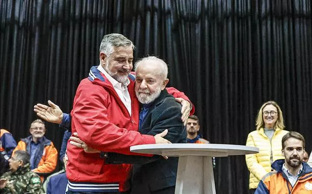 Paulo Pimenta, Lula e outras lideranças