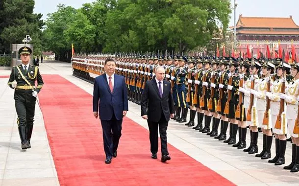 'Declínio evidenciado na cúpula do G7' amplia caminho ao 'G2 de Rússia e China', diz especialista