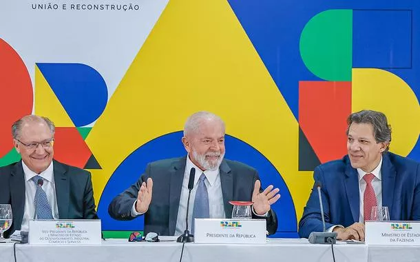 Da esq. para a dir.: Geraldo Alckmin, Lula e Fernando Haddad