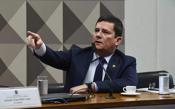 Moro é detonado nas redes após ser absolvido no TSE