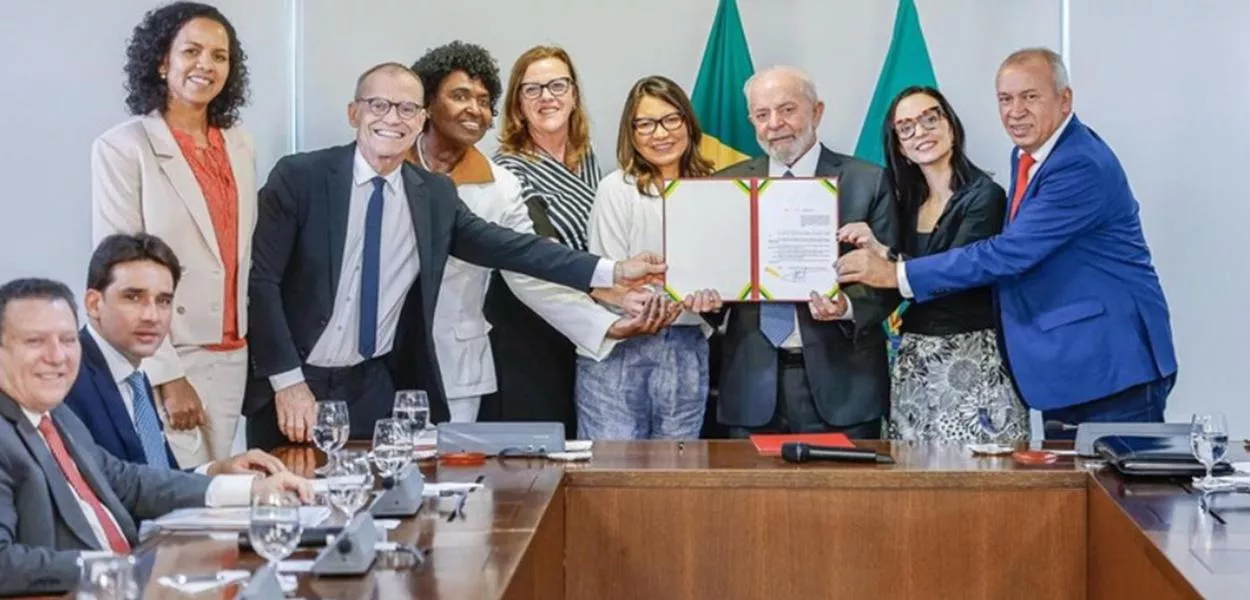 Lula sanciona lei que assegura sigilo do nome da vítima em casos de violência doméstica e familiar