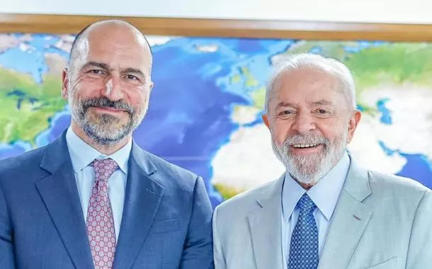 Após reunião com Lula, CEO da Uber anuncia auxílio de R$ 10 milhões para motoristas afetados no RS