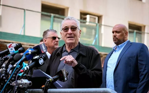 Robert De Niro apoia filha trans e afirma: "amo todos os meus filhos"