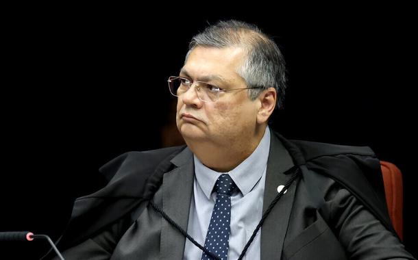 Flávio Dino estabelece regime de emergência climática para combate aos incêndios