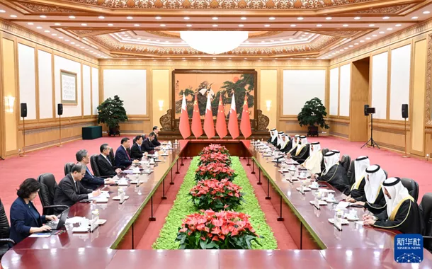 Xi Jinping e rei do Bahrein discutem relações bilaterais