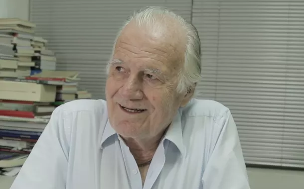 Morre Mino Carta, ícone do jornalismo brasileiro e fundador da CartaCapital