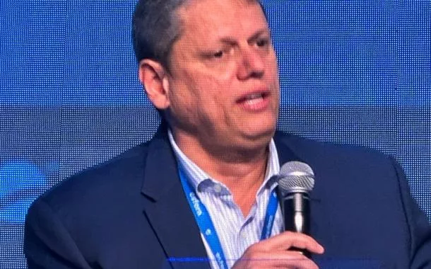 "Sou bolsonarista e vou continuar a ser bolsonarista", diz Tarcisio de Freitas