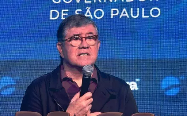 "O governo está mordendo os empresários pelas bordas", diz Rubens Ometto