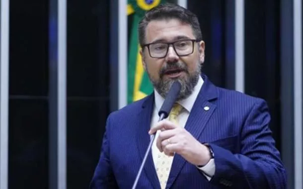 'PL do estupro': Bolsonarista propõe que médicos que realizarem o aborto sejam presos