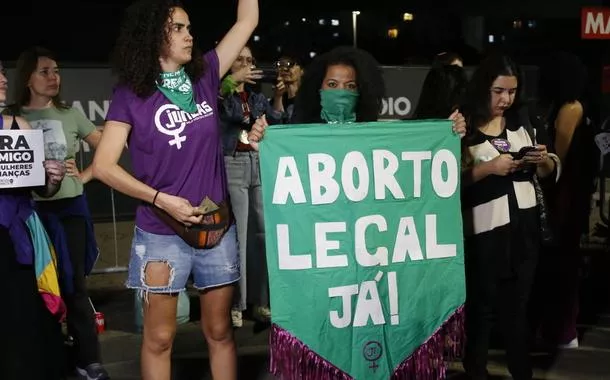 Federação Internacional de Ginecologia diz que norma do CFM que restringe acesso ao aborto legal é 'antiética'